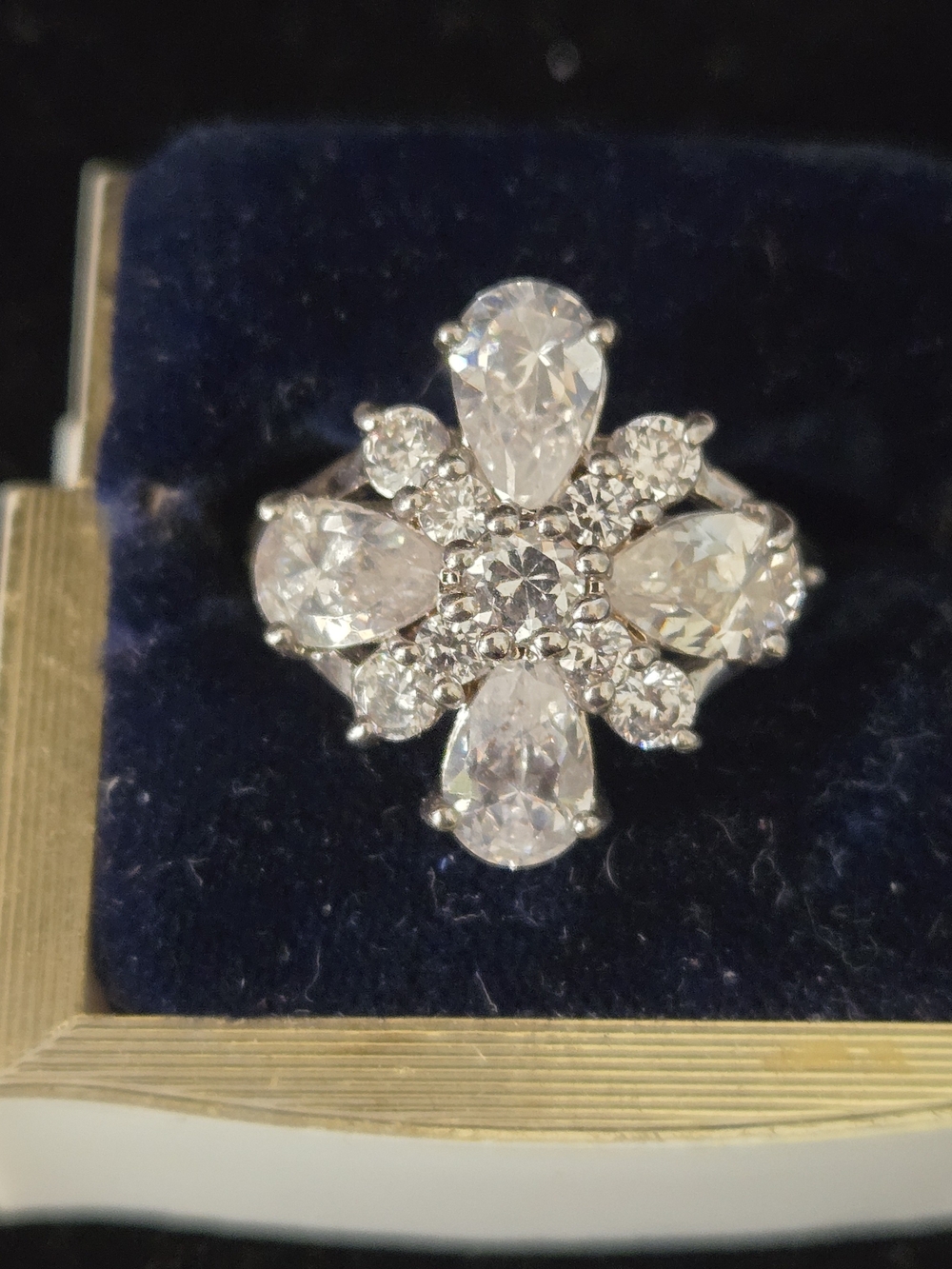 Vintage Avon Silver-Tone Clear Crystal Floral Cluster Ring Size 8